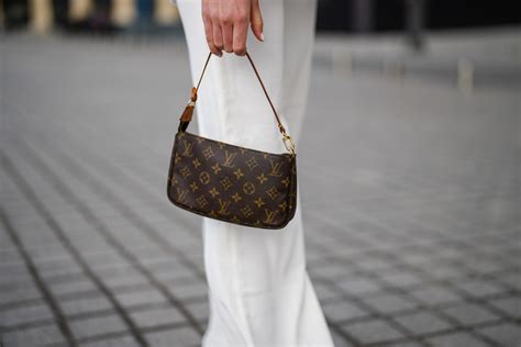 lv pochette shoulder bag|Lv pochette accessoires bag.